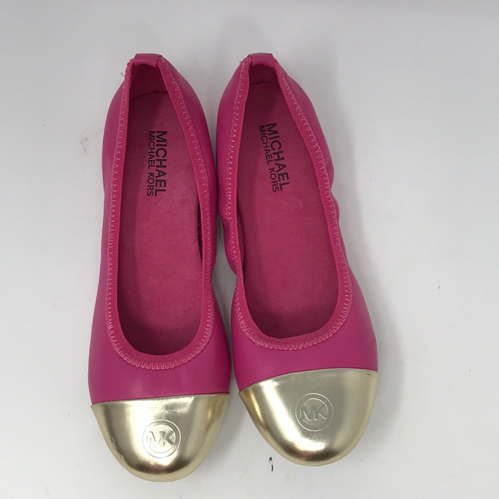 Michael Kors pink and gold pumps